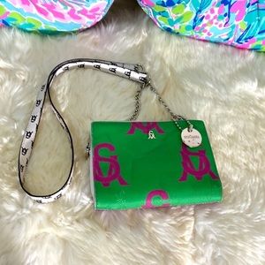 Steve Madden colorful shoulder bag with twofold out sides with card slots